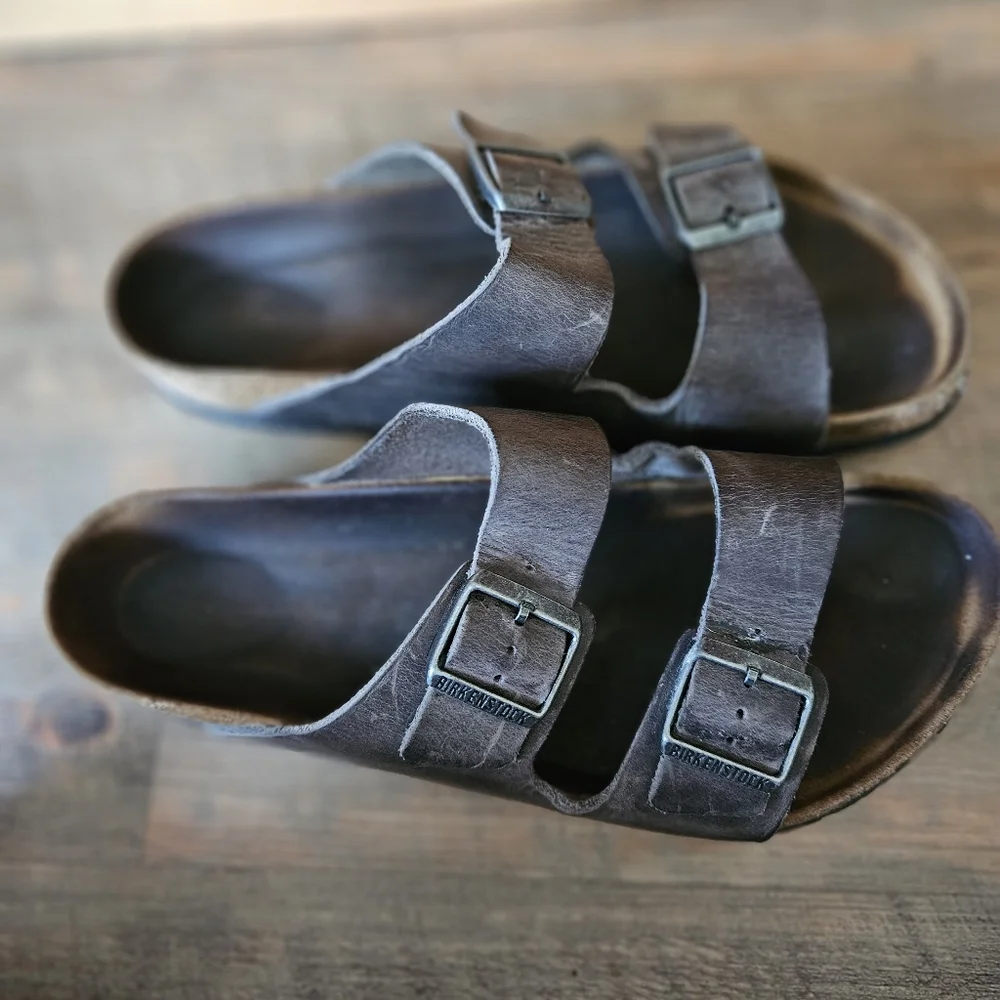 Birkenstock gray brown leather slippers slides sandals - Picture 2 of 16